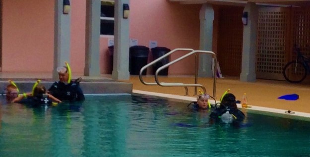 Lessons in the pool, Dive St. Lucia