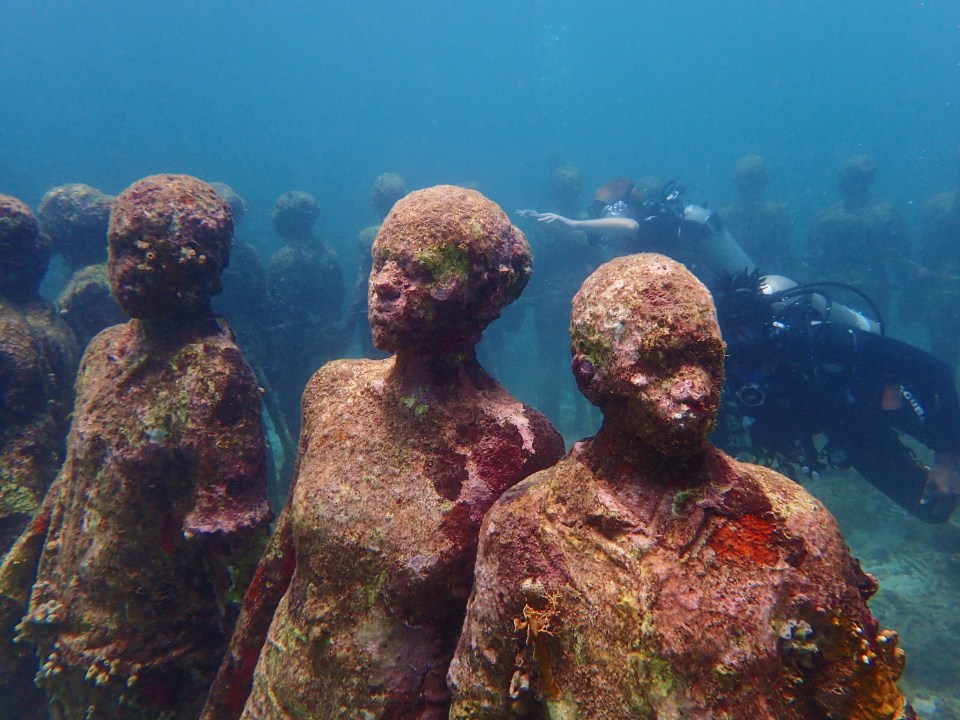 Underwater sculpture park, Molinere Bay, Grenada