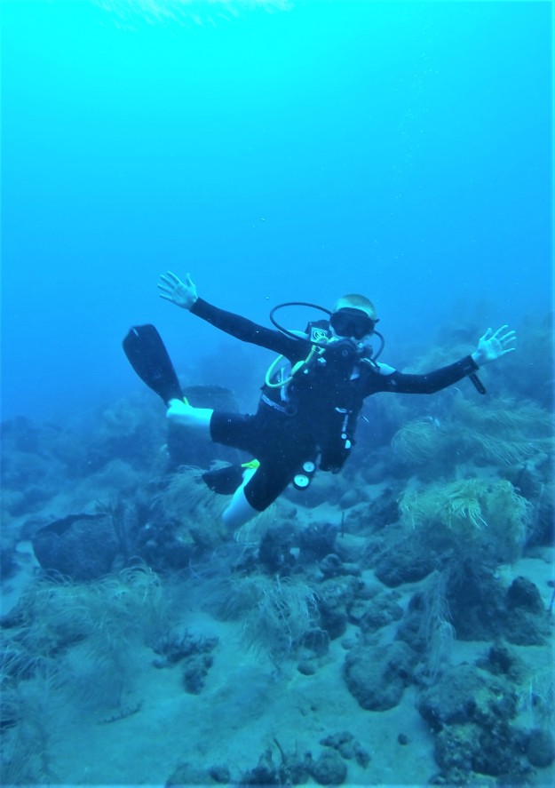 Ryan scuba diving in St. Lucia (Jan. 2018)