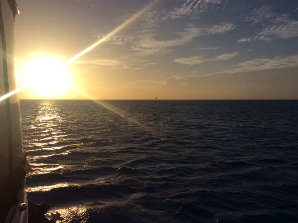 Sunrise departure, Big Sand Cay, Turks & Caicos