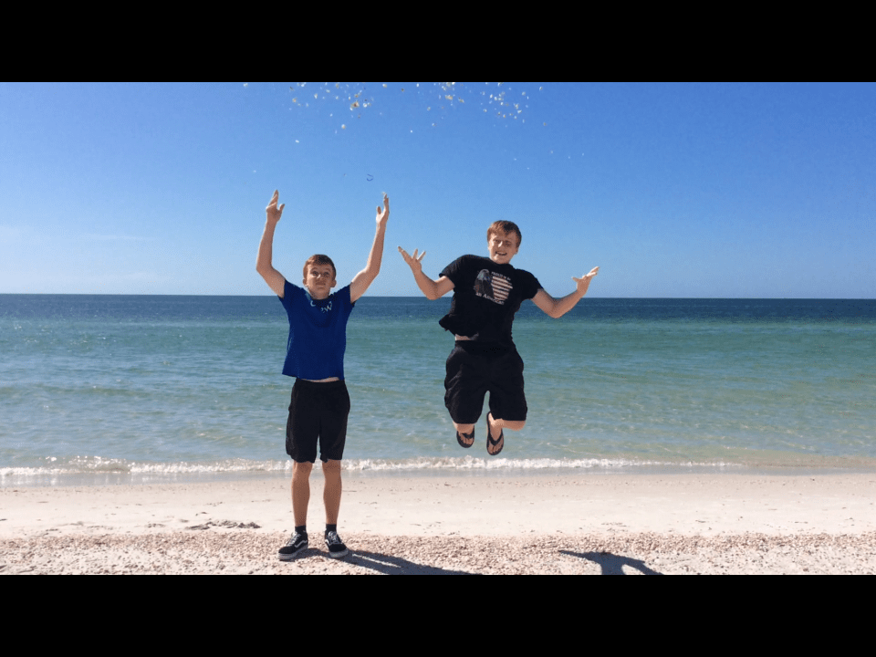 Ryan & Ronan, Caladesi Island State Park (Nov. 2019)